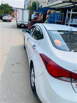 هیوندای ئەلەنترا